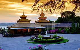 Thiripyitsaya Sanctuary Resort Bagan